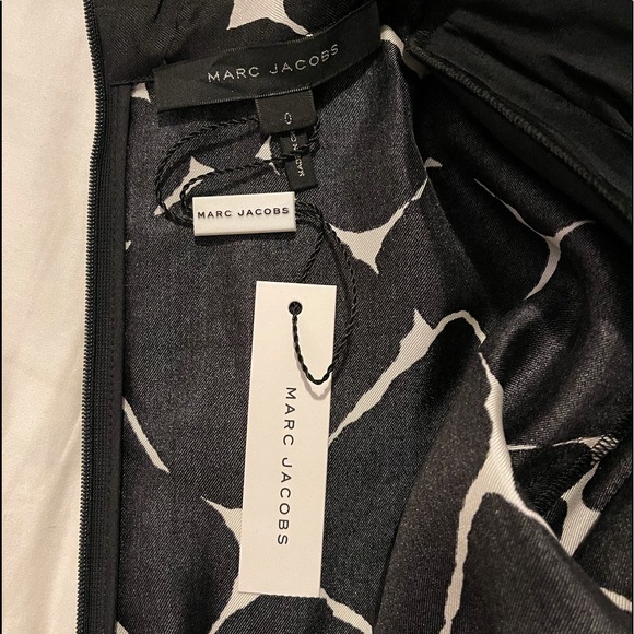 Marc Jacobs Black Abstract Print Silk Dress - Picture 10 of 11